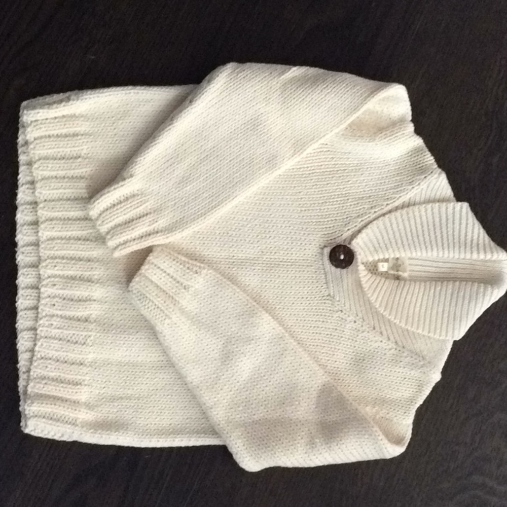‘Frenchy Baby Organics’ sweater 3 yr.  *Brand new*
